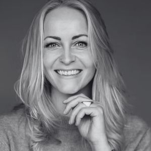 Amanda Lagoni, parterapeut, sexolog, forfatter, foredragsholder og underviser