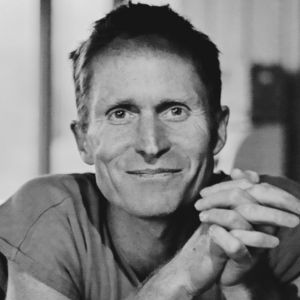 Peter Høeg, mag.art i litteraturvidenskab, forfatter og underviser på Vækstcenteret og Kontemplation